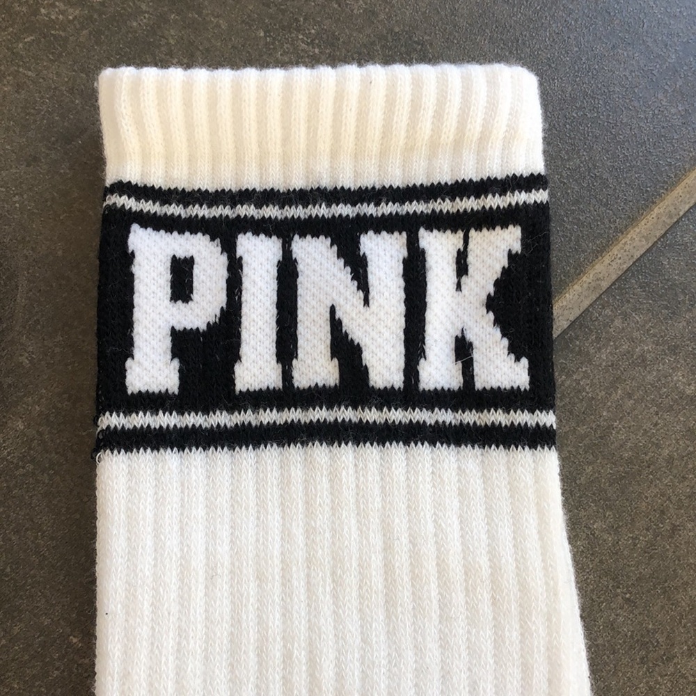 PINK women’s crew sox - Picture 3 of 8